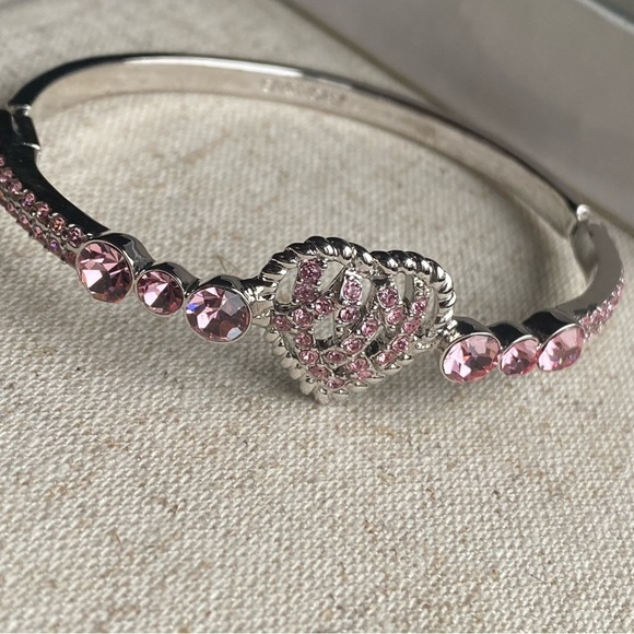 GIVENCHY pink crystal silver tone bracelet in original box - Picture 1 of 9